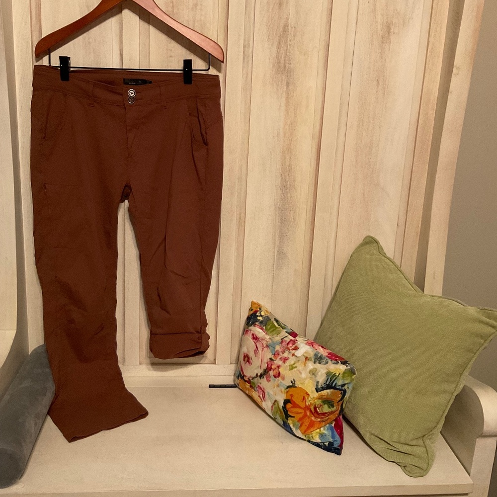 🌿 NWOT Prana Halle Pants - Size 14 - Earthy Brown Adventure Essential $40